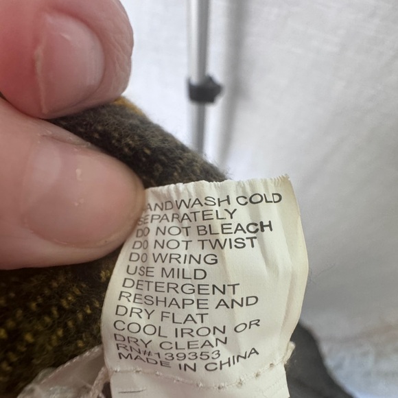 2 for $15 Shein Curve 2XL Black Distressed Denim - Picture 8 of 8